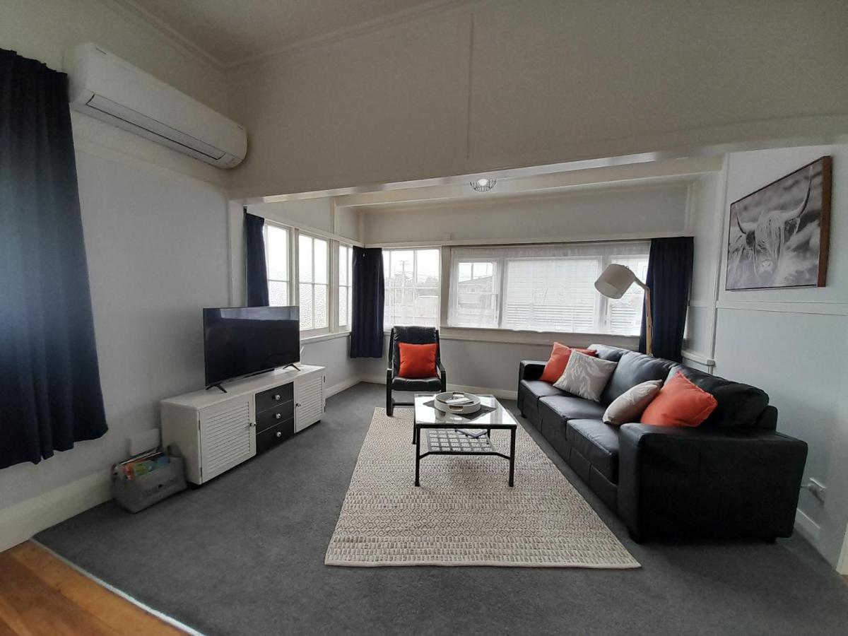 Character 1-Bedroom Unit Masterton Luaran gambar