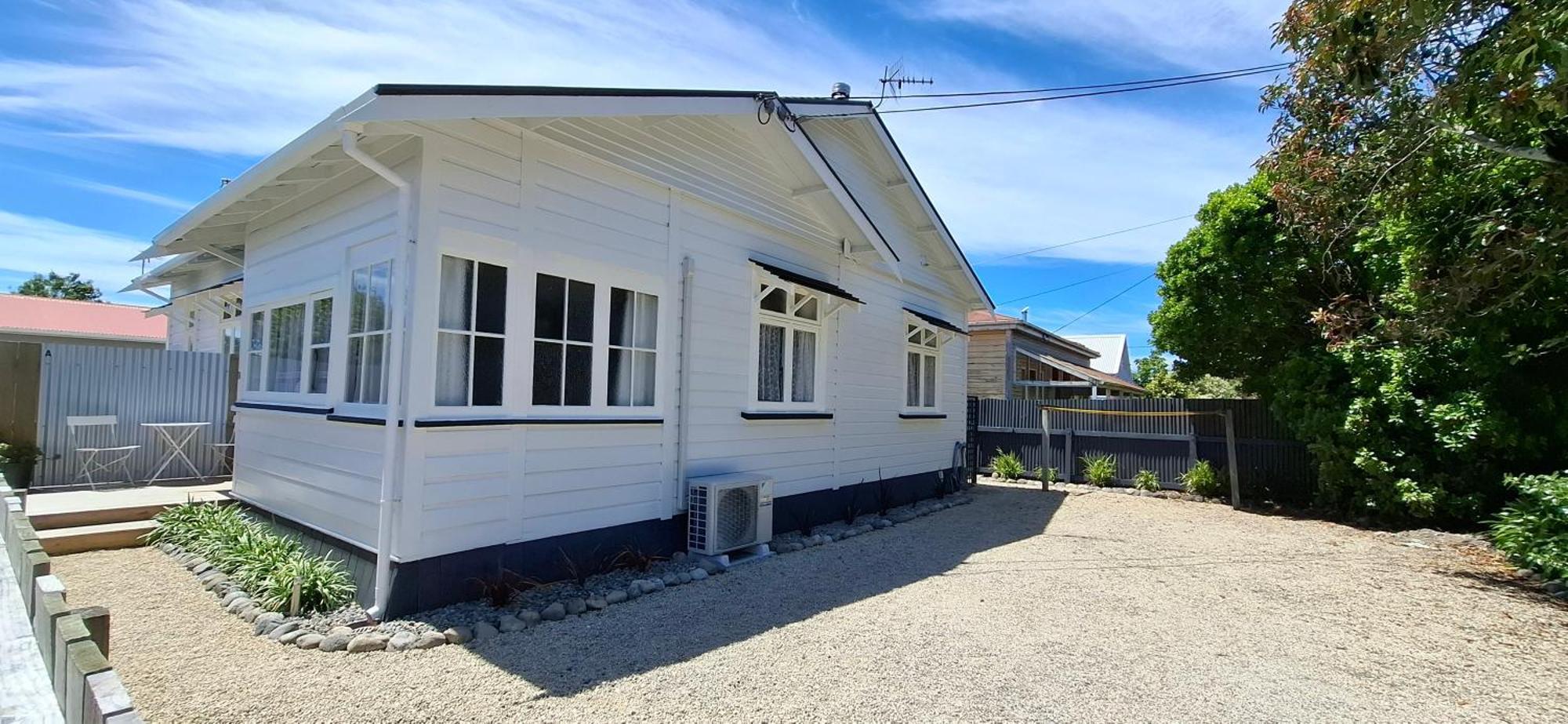 Character 1-Bedroom Unit Masterton Luaran gambar